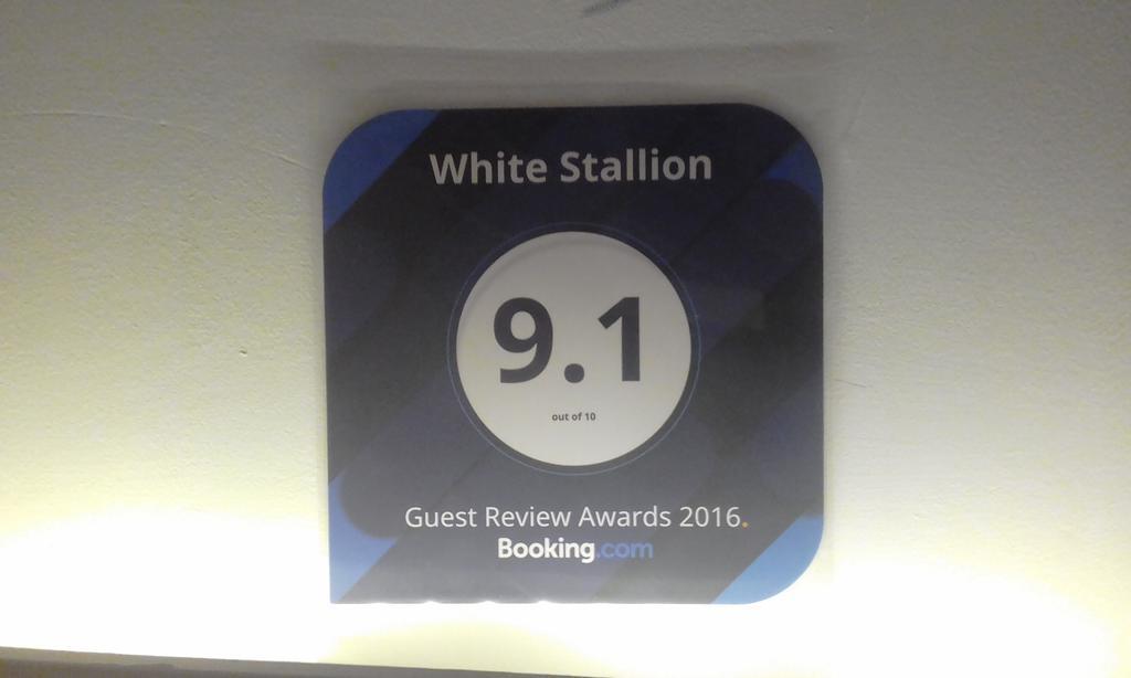 White Stallion Mellieha Bagian luar foto